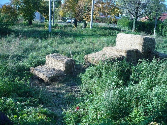 500 kg balíky slamy